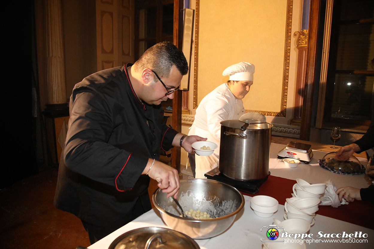 VBS_1241 - Fiera Nazionale del Tartufo e dei Santi 2022.jpg
